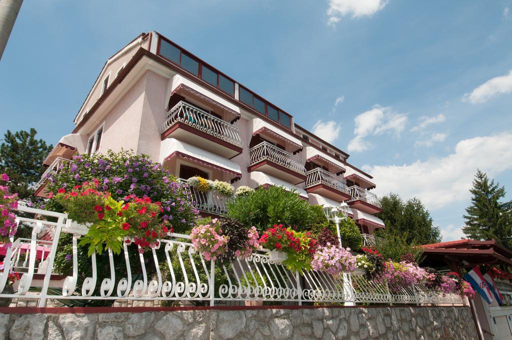 Bed&Breakfast Villa Klara Ičići Dış mekan fotoğraf