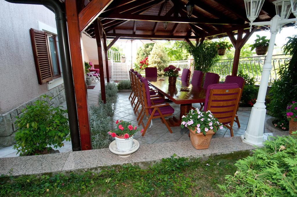 Bed&Breakfast Villa Klara Ičići Dış mekan fotoğraf